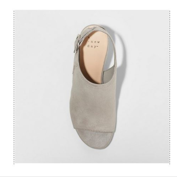 NWT Open Toe Stacked Heeled Pumps-9/9.5 - Picture 3 of 4